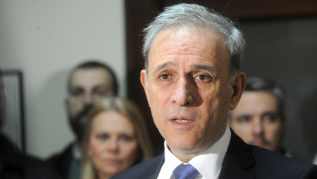 DOSKORAŠNJI SAVEZNICI UŠLI U OTVORENI RAT Ponoš otima ljude Đilasu i Jeremiću