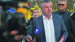 Bajatović se baš okomio na siromašno Plandište