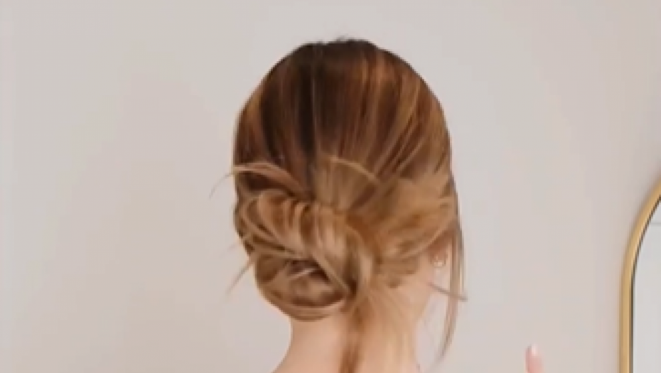 PROLEĆE VOLI PUNĐE Ovo je frizura koja spasava svaku modnu kombinaciju