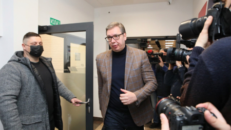 VUČIĆ SUTRA NA PREDIZBORNOM SKUPU U LESKOVCU Članovi i simpatizeri SNS okupiće se u 18 sati