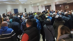 Do 15 časova sakupljeno 110.000 potpisa podrške kandidaturi Aleksandra Vučića