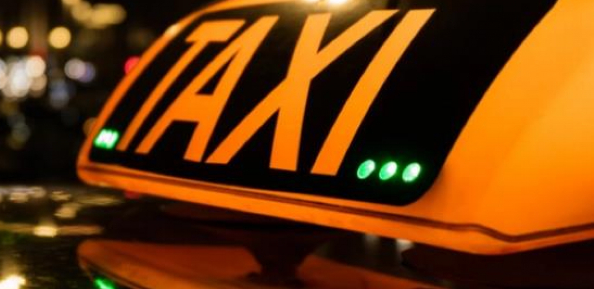 UŠLA JE U NOĆNI TAKSI, PA DOŽIVELA ŠOK: Usred vožnje, “kvar” takismetra pa nastavak prevare