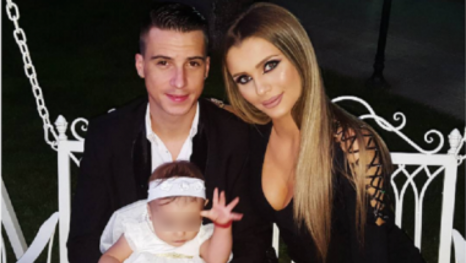 PEVAČA CEPALI I SKIDALI! Zvezda Granda proslavio rođenje naslednice, napravio lom u restoranu, a došli su i oni (FOTO)