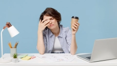 PONAŠALA SE KAO NARKOMAN Ovo piće joj uništilo i zdravlje i brak, a ne možete da poverujete koliko litara je pila dnevno!