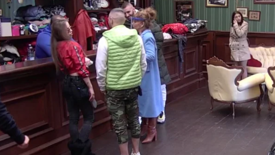 DAME DANAS ODMARAJU, A ONI RADE! Džehva vikala na zadrugare zbog aljkavosti, sprema im se haos!