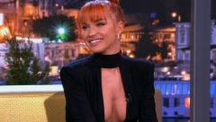 TEODORA DŽEHVEROVIĆ S CRNOM KOSOM I ŠIŠKAMA! Svi zanemeli kada su videli njenu promenu! (FOTO)