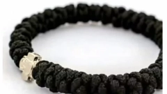 BACAMO IH U ĐUBRE, A TO NIKAKO NE VALJA: Evo šta se radi sa brojanicama kada se pokidaju, ovaj običaj vernici treba da ispoštuju