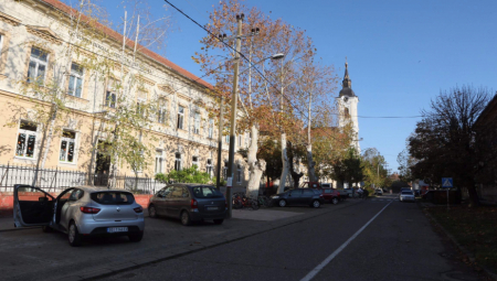 TRAŽIO MALOLETNICI DA MU ŠALJE SVOJE SLIKE U BIKINIJU Podnet optužni predlog protiv predatora iz Bele Crkve