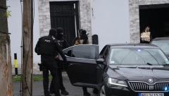 SKIDALA NOVAC KLIJENTIMA SA RAČUNA Uhapšena radnica pošte, prisvojila preko 2 miliona dinara