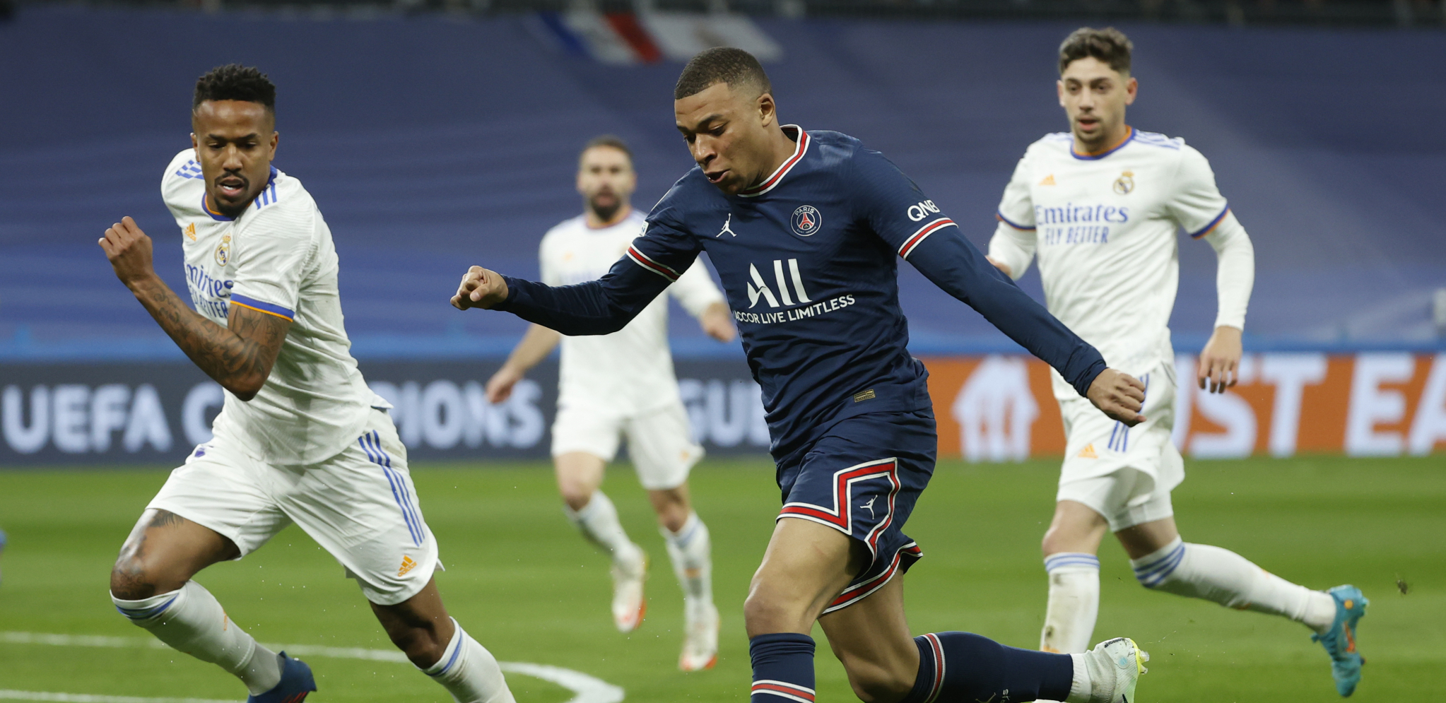 NAVIJAČI U TRANSU Mbape potpisuje novi ugovor sa PSŽ-om?