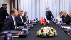 SVE OČI UPRTE U ANTALIJU, PREGOVORI POČINJU! Evo o čemu će razgovarati Lavrov i Kuleba