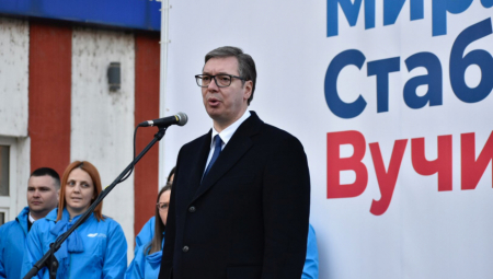 ĐUKANOVIĆ GOVORIO O PREDSEDNIKU Vučić je na našu političku scenu uveo vrhunsku posvećenost, upornost i stalni rad (VIDEO)