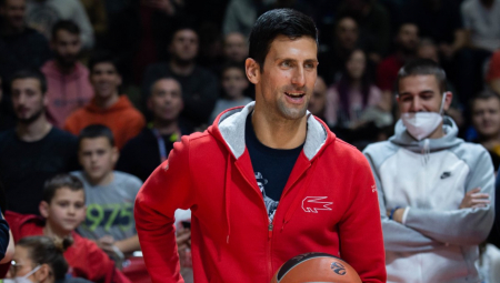 POZNATI JUTJUBER IZAZVAO NOLETA! Đoković uzeo "basketaru" i pokazao šta zna! (VIDEO)