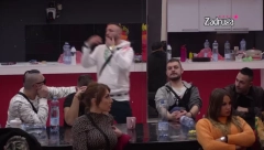VI BUDITE NORMALNI, JA VOLIM SVOJE LUDILO! Ša progovorio o svađi sa Tarom i frizerom, pa dao sve od sebe da se opravda