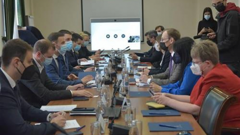 MINISTAR FINANSIJA SINIŠA MALI SE SASTAO SA MISIJOM MMF Tokom prošle godine ostvarili smo i rekordan priliv stranih direktnih investicija (FOTO)