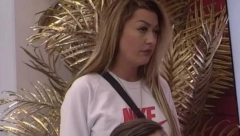 DEJANA PRECRTALA ZAUVEK! Sandra Rešić se ne odvaja od ovog zadrugara, varnice sevaju na sve strane! (VIDEO)