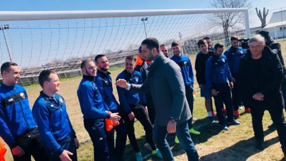 ZA SRBIJU U KOJOJ STASAVAJU ŠAMPIONI! Ministar Udovičić u Sremskoj Mitrovici, Rumi i Irigu: ULAGANJA DRŽAVE SE NASTAVLJAJU!