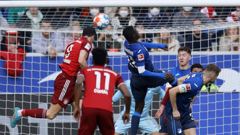 NOVI KIKS BAJERNA Frajburg slavio u goleadi