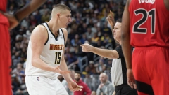 KOŠMARNIH 12 MINUTA DENVERA! Jokić ponovo briljirao, ali ni njegov "flert" sa tripl-dablom nije pomogao! (VIDEO)