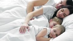 NIKAKO BEZ ĆEBETA Zašto se pokrivamo i kad je toplo