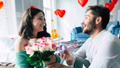PROLEĆE IM DONOSI LEPTIRIĆE U STOMAKU: Ova četiri horoskopska znaka čeka ljubav njihovog života početkom aprila