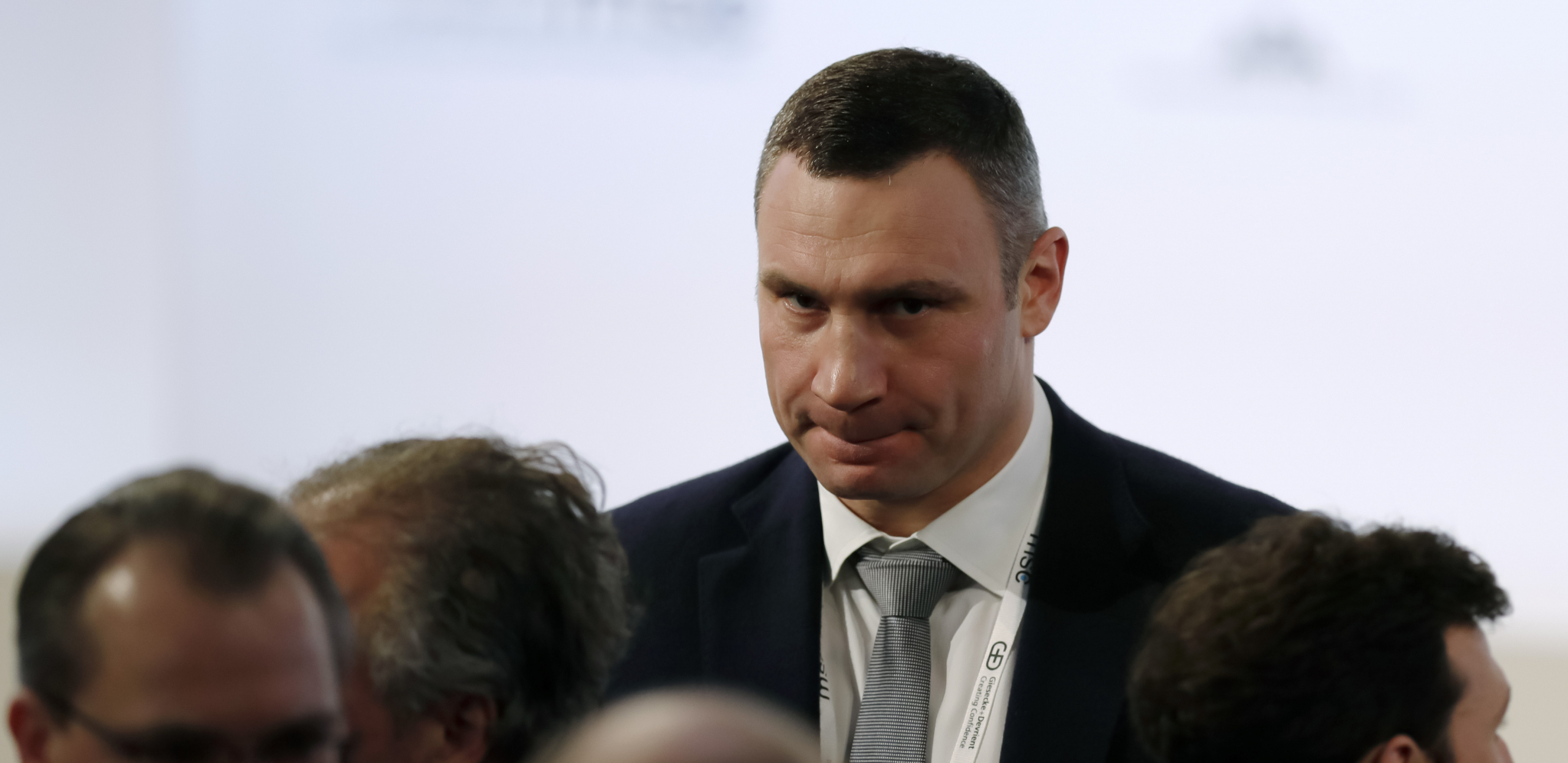 "DOK NEMO POSMATRATE DA LI STE SIGURNI DA RAT NE KUCA I NA VAŠA VRATA!" Kličkova besna poruka Evropi