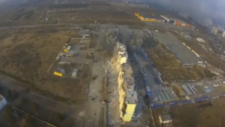 NAJMANJE 9 MRTVIH U NOVOM GRANATIRANJU Proglašen policijski čas u Zaporožju, oglasio se gradonačelnik i rekao JEDNU STVAR