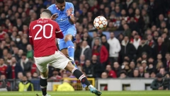 RONALDO I TADIĆ BEZ ČETVRTFINALA! Atletiko srušio "crvene đavole"  na "Old Trafordu", Nunjez šokirao "kopljanike" u Amsterdamu!