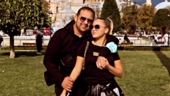 PORODILA SE ZVEZDA GRANDA Tamara Selimović i 15 godina stariji pevač dobili ćerku, a evo koje su joj ime dali