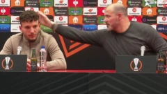 DEKIJEVE MOĆNE REČI! Pred svima je zagrlio svog igrača, a onda mu jednom rečenicom dao motiv do neba!