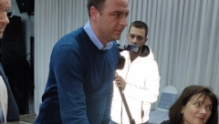 PARAĆINOM JE ODJEKIVALA HIMNA Na bazenima Prestiž, počelo polufinale za žene i u otvorenoj konkurenciji