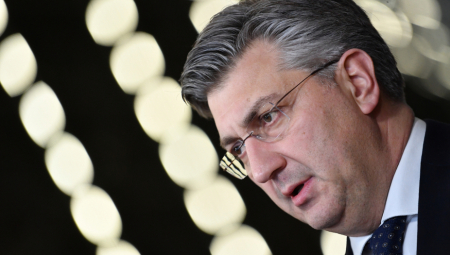 PREMIJER OPASNIH NAMERA Plenković bi Hrvate poslao u rat u Ukrajini