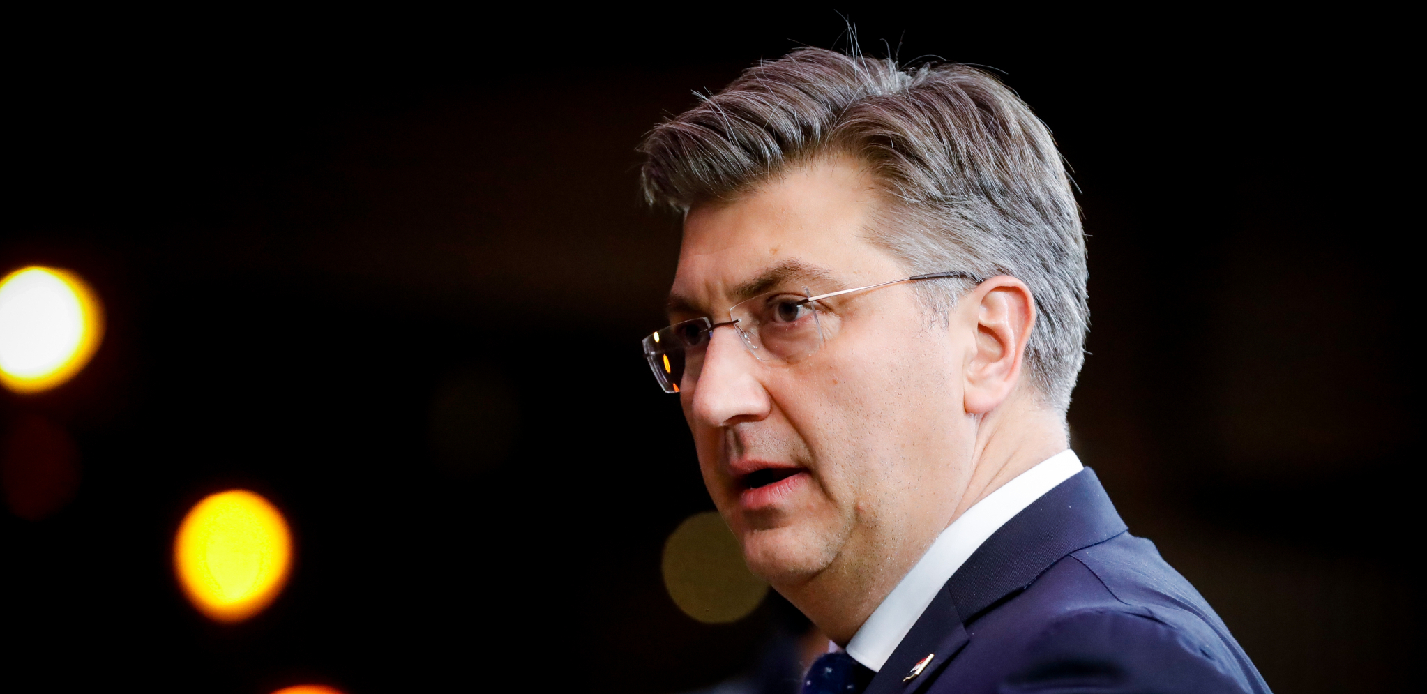 PLENKOVIĆU SE TRESU KOLENA! Hrvati se naoružali i žele da promene vlast!