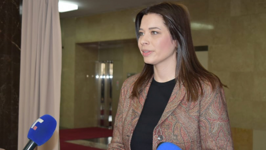 VUJOVIĆ PORUČILA: "Ulaganje u ekologiju ostaje prioritet"