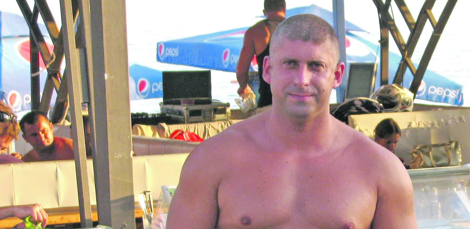 POTERA ZA PUCAČEM Raspisane poternice za A. Š. i Stefanom V. zbog pucnjave u klubu Stefan Braun