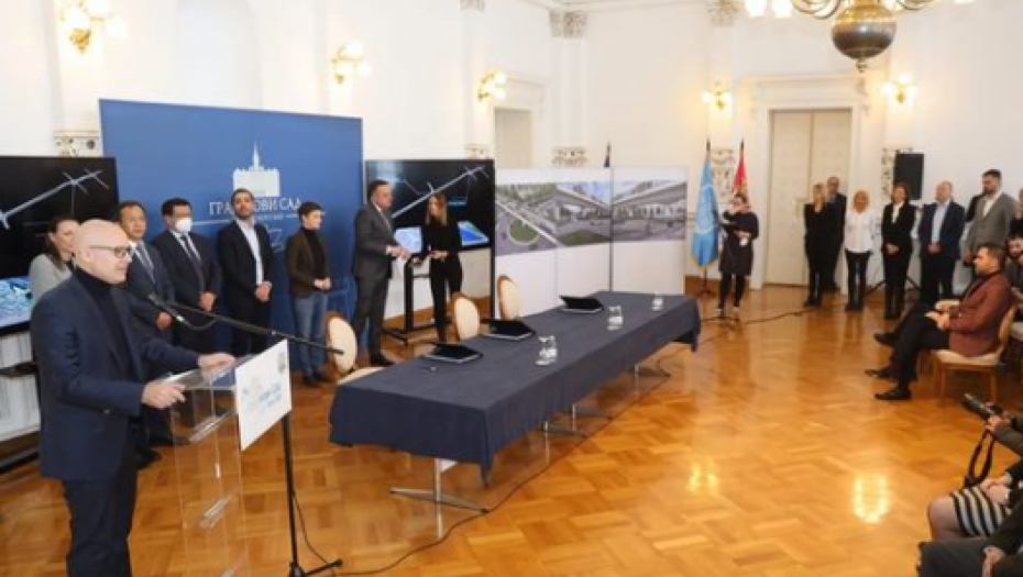 MILOŠ VUČEVIĆ PORUČIO SUGRAĐANIMA Nastavljamo sa uređenjem našeg Novog Sada!