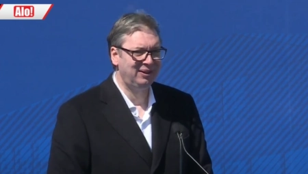 LAŽNU DRŽAVU GURAJU U NATO Vučić: Vrši se pritisak na pet članica EU