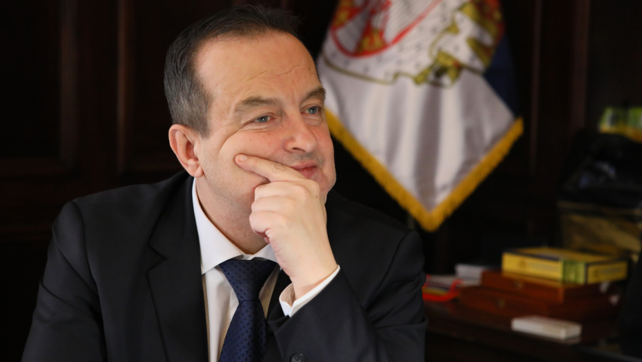 LIDER SPS IVICA DAČIĆ O OČEKIVANJIMA OD PREDSTOJEĆIH IZBORA, LIČNIM AMBICIJAMA, OPOZICIJI, SITUACIJI U UKRAJINI: Vučić predsednik, ja premijer, i Srbija je stabilna