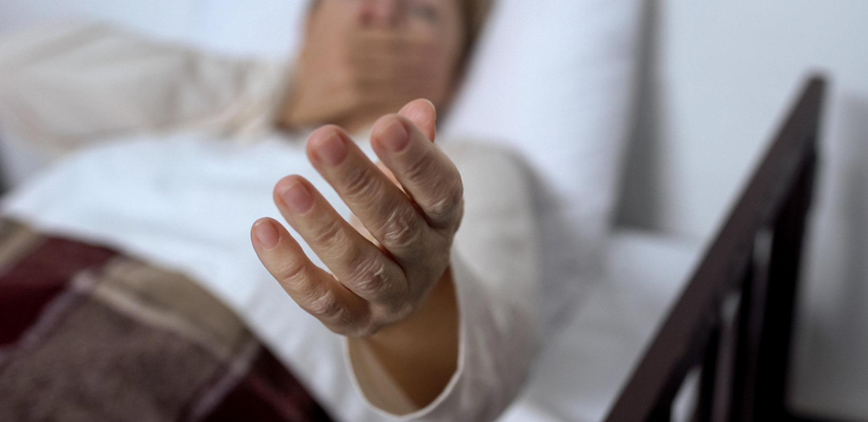 PRVI SIMPTOM MULTIPLE SKLEROZE Svi ga povezuju sa umorom, a ova podmukla bolest može biti fatalna