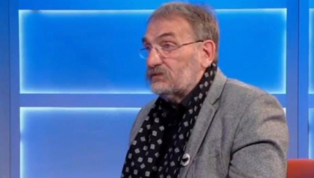 NEMOJTE DA OTKLJUČAVAMO FIOKE, BIĆE PO D***TU Siniša Kovačević se oglasio o napadima iz redova opozicije