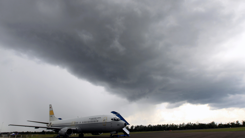 PRONAĐENA MRTVA TELA U AVIONU Horor scena na aerodromu u Kolumbiji