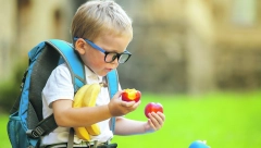 NIJE TEŠKO Pravilna ishrana školske dece
