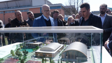 POČELA IZGRADNJA SPORTSKOG KOMPLEKSA U FUTOGU Vučević: To je velika stvar i za ceo Novi Sad