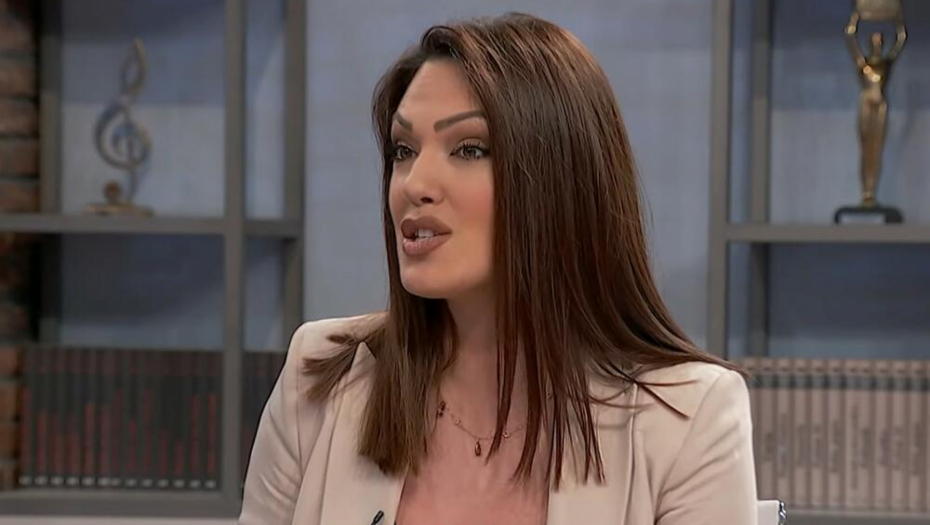 VODITELJKA IMALA OZBILJNU OPERACIJU Evo ko je Nini Radulović najveća podrška