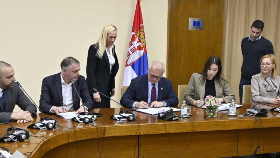 VESIĆ O EKOLOŠKIM UGOVORIMA: Grad izbacuje neprihvatljiva goriva, vazduh će biti daleko čistiji