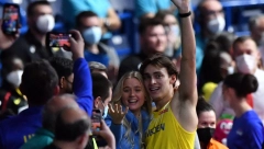 BEZ IZNENAĐENJA Armand Duplantis odbranio zlato na Svetskom prvenstvu