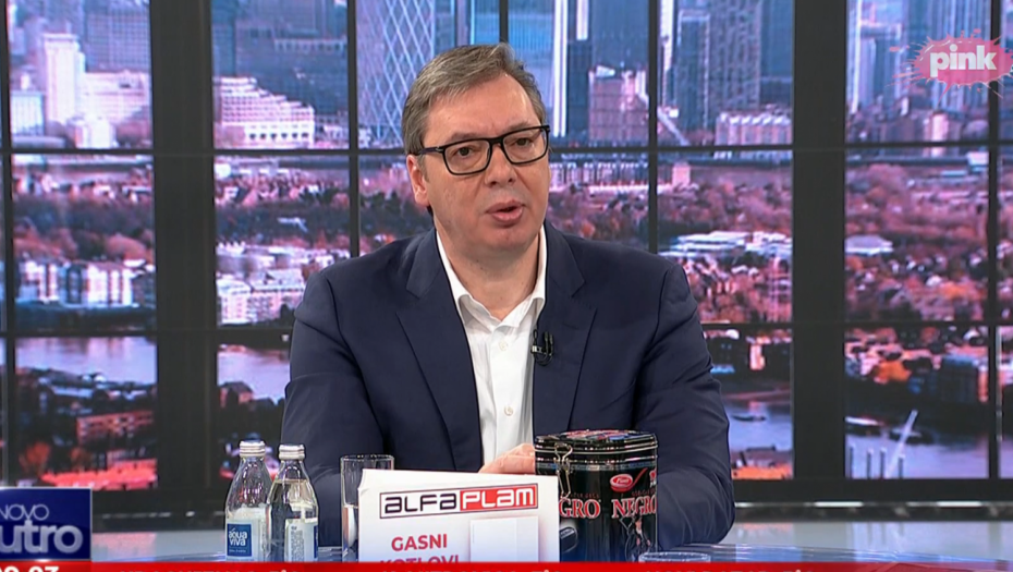 I RAFOVI SU PUNI, I REZERVE SU PUNE Vučić: Meni se smeju kad pričam o mleku u prahu, a juče smo utovarili 500.000 tona