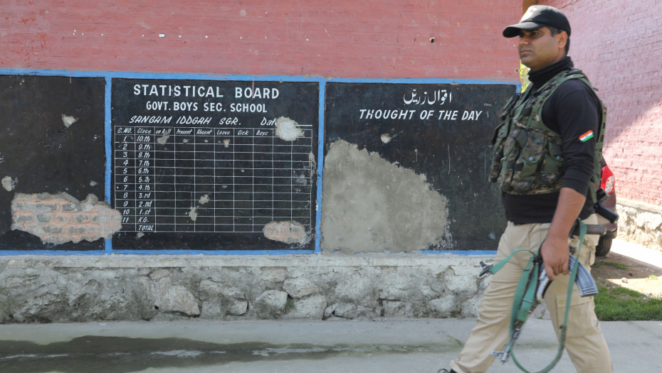 HOROR U INDIJI Majka ostavila bebu u mikrotalasnoj!