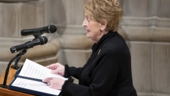 Evo od čega je umrla Medlin Olbrajt!