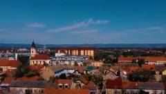 GRAD U SRBIJI U KOME JE SVE BESPLATNO Vrtići, udžbenici i javni prevoz, ali to nije sve! Ruma - idealno mesto za život